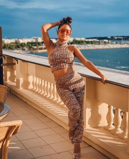 Christina Milian feet photo thumbnail