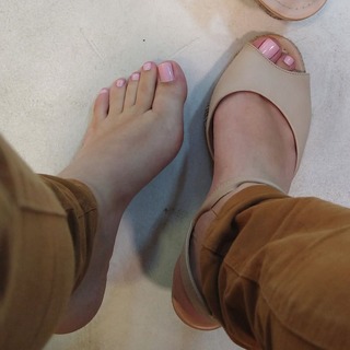 Isa Pes feet photo thumbnail