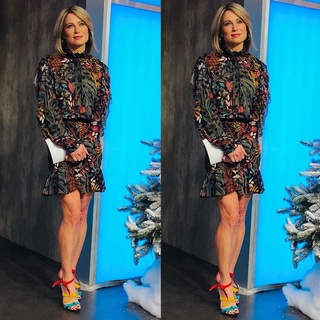 Amy Robach feet photo thumbnail