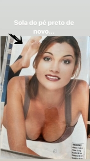 Flávia Alessandra feet photo thumbnail