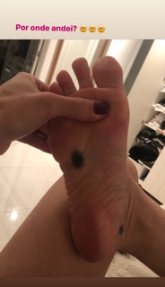 Franciely Freduzeski feet photo thumbnail