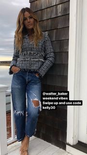 Kelly Bensimon feet photo thumbnail