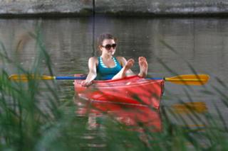 Aimee Teegarden feet photo thumbnail
