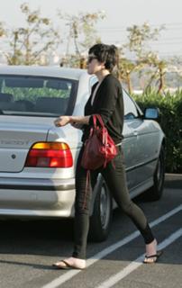 Rumer Willis feet photo thumbnail