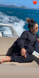 Angela Yee feet photo thumbnail