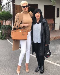 Jelena Karleusa feet photo thumbnail