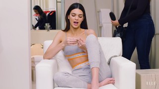 Kendall Jenner feet photo thumbnail