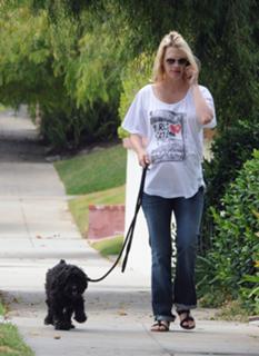 January Jones feet photo thumbnail