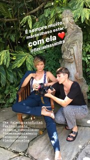 Flávia Alessandra feet photo thumbnail