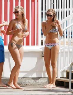 Ashley Tisdale feet photo thumbnail