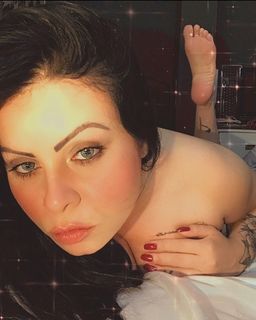 Jaqueline Mello feet photo thumbnail