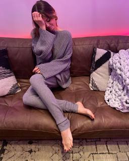 Debby Ryan feet photo thumbnail