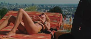 Uma Thurman feet photo thumbnail