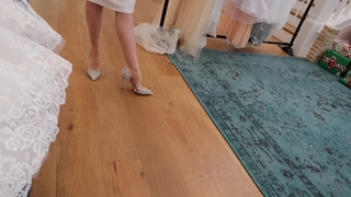 Colleen Ballinger feet photo thumbnail