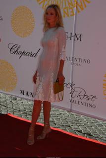 Uma Thurman feet photo thumbnail