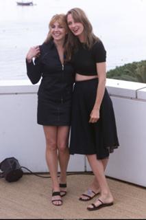 Uma Thurman feet photo thumbnail