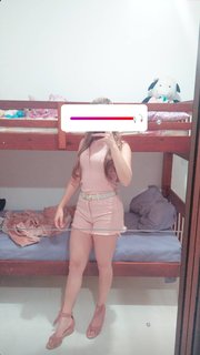 Isa Pes feet photo thumbnail