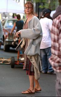Uma Thurman feet photo thumbnail