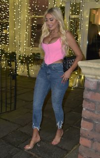 Chloe Ferry feet photo thumbnail