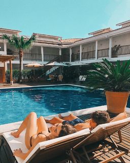 Jade Picon feet photo thumbnail