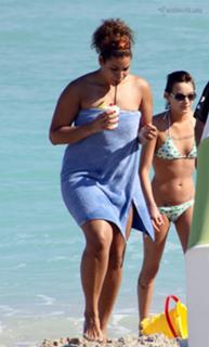 Jordin Sparks feet photo thumbnail