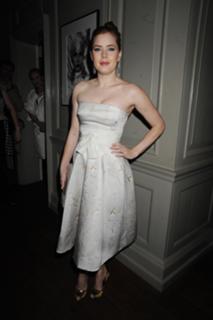 Amy Adams feet photo thumbnail
