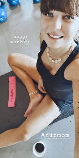 Anna Lewandowska feet photo thumbnail