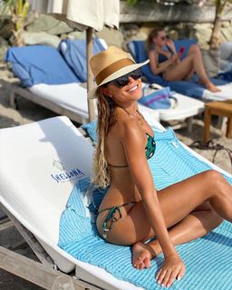 Sylvie Meis feet photo thumbnail