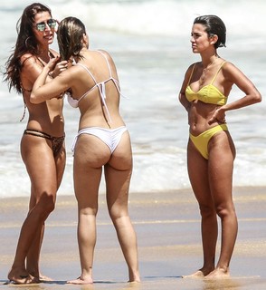 Giovanna Lancellotti feet photo thumbnail