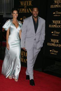 Nicole Murphy feet photo thumbnail