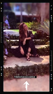 Juliana Paes feet photo thumbnail