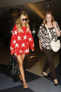 Ashley Tisdale feet photo thumbnail