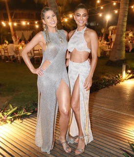Lívia Andrade feet photo thumbnail