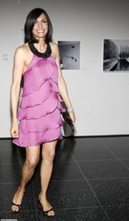 Famke Janssen feet photo thumbnail
