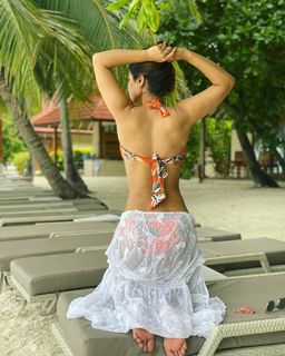 Hina Khan feet photo thumbnail