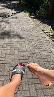 Irina Shayk feet photo thumbnail