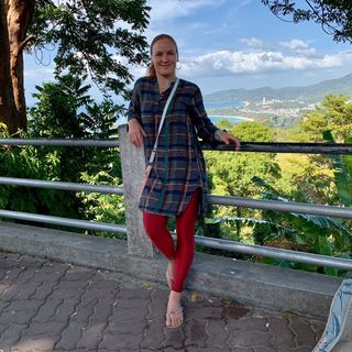 Valentina Shevchenko feet photo thumbnail