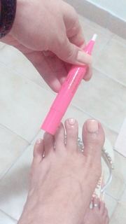 Alaine Crissiê feet photo thumbnail