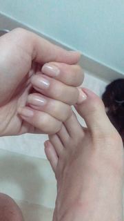 Alaine Crissiê feet photo thumbnail