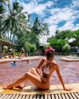 Juliana Paes feet photo thumbnail
