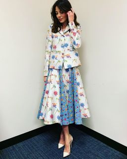 Michelle Monaghan feet photo thumbnail