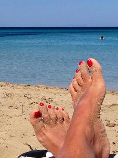 Sonya Kraus feet photo thumbnail