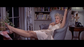 Marilyn Monroe feet photo thumbnail