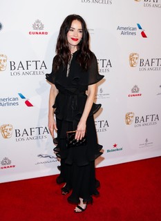 Abigail Spencer feet photo thumbnail