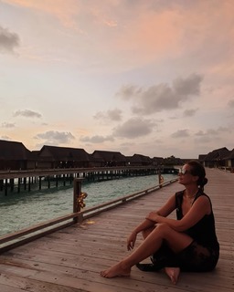 Cristina Ferreira feet photo thumbnail