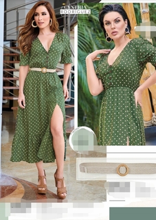 Cynthia Rodríguez feet photo thumbnail