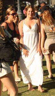Joss Stone feet photo thumbnail