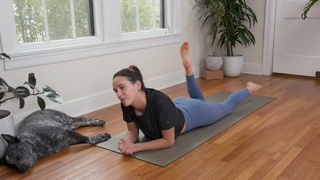 Adriene Mishler feet photo thumbnail