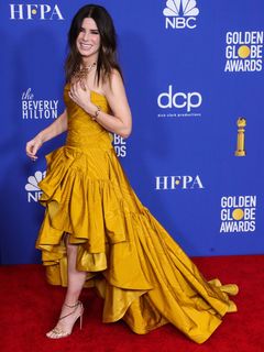 Sandra Bullock feet photo thumbnail