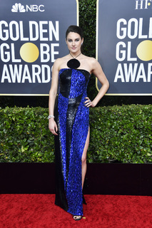 Shailene Woodley feet photo thumbnail